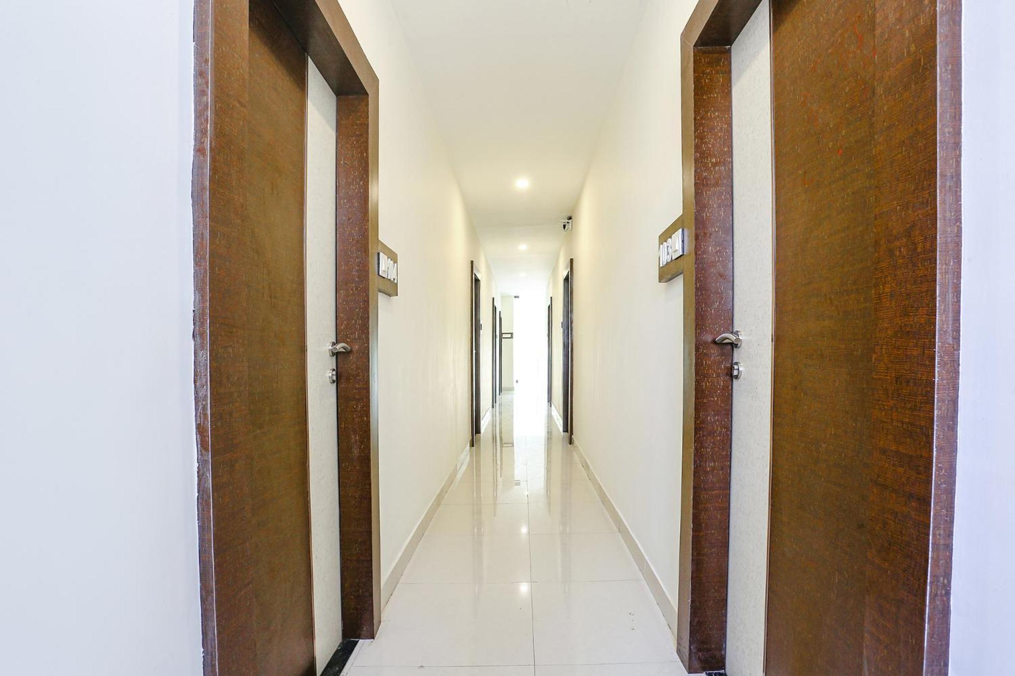 Hotel Fabexpress Geet Residency Navi Mumbai