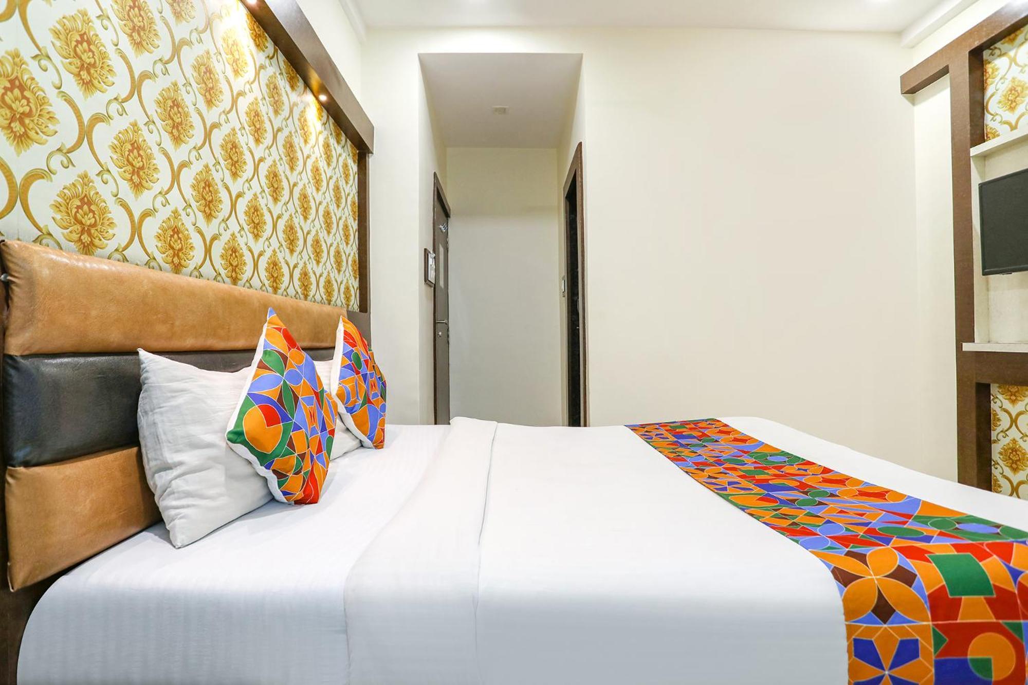 Fabexpress Geet Residency